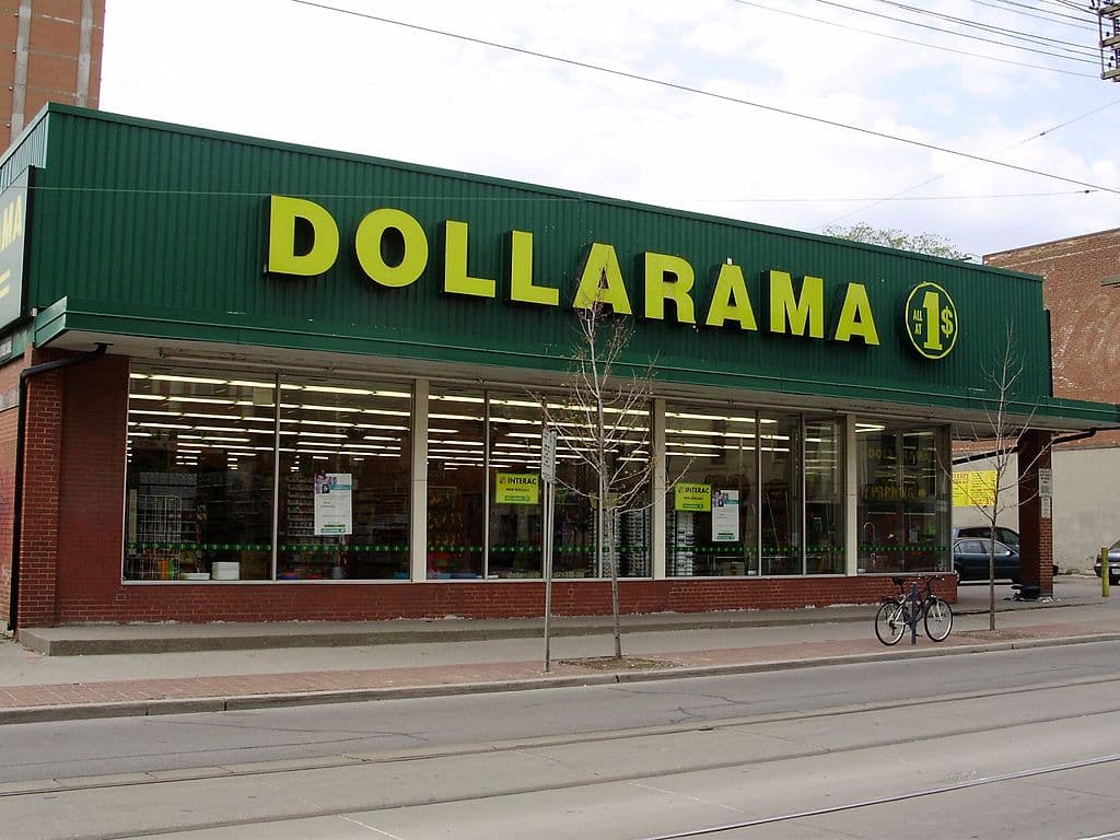 1024px-Parkdale_Dollarama