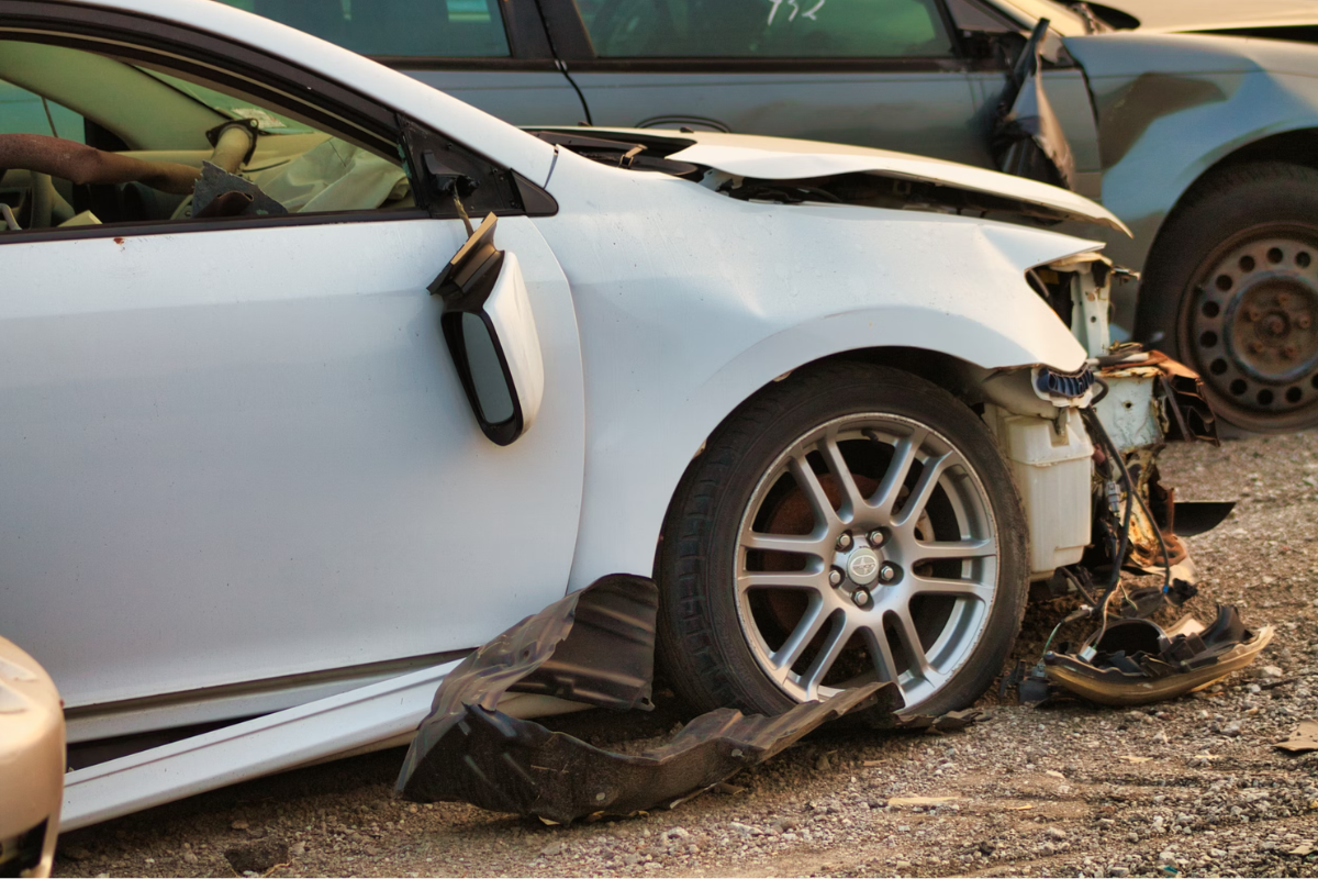 Totaled car: A Step By Step Guide to Deal With Your Insurance in Canada