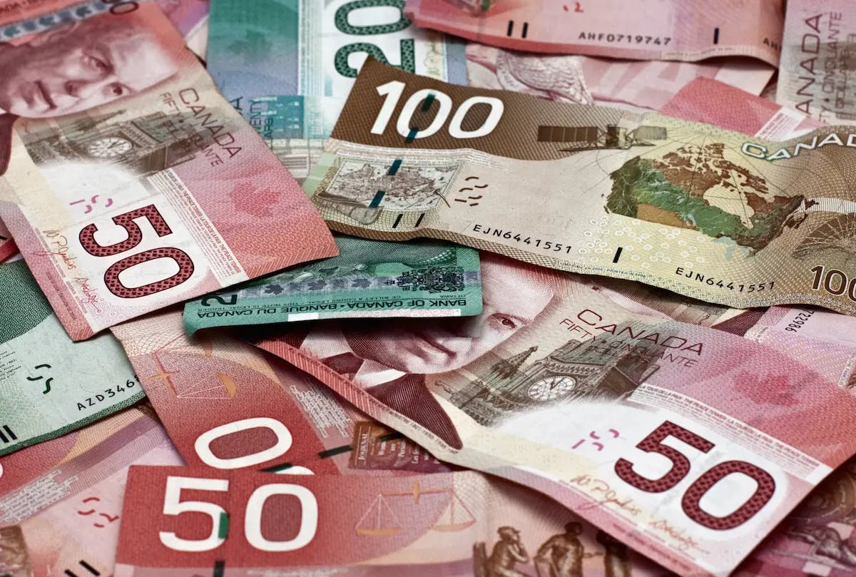 canadian-moneypow