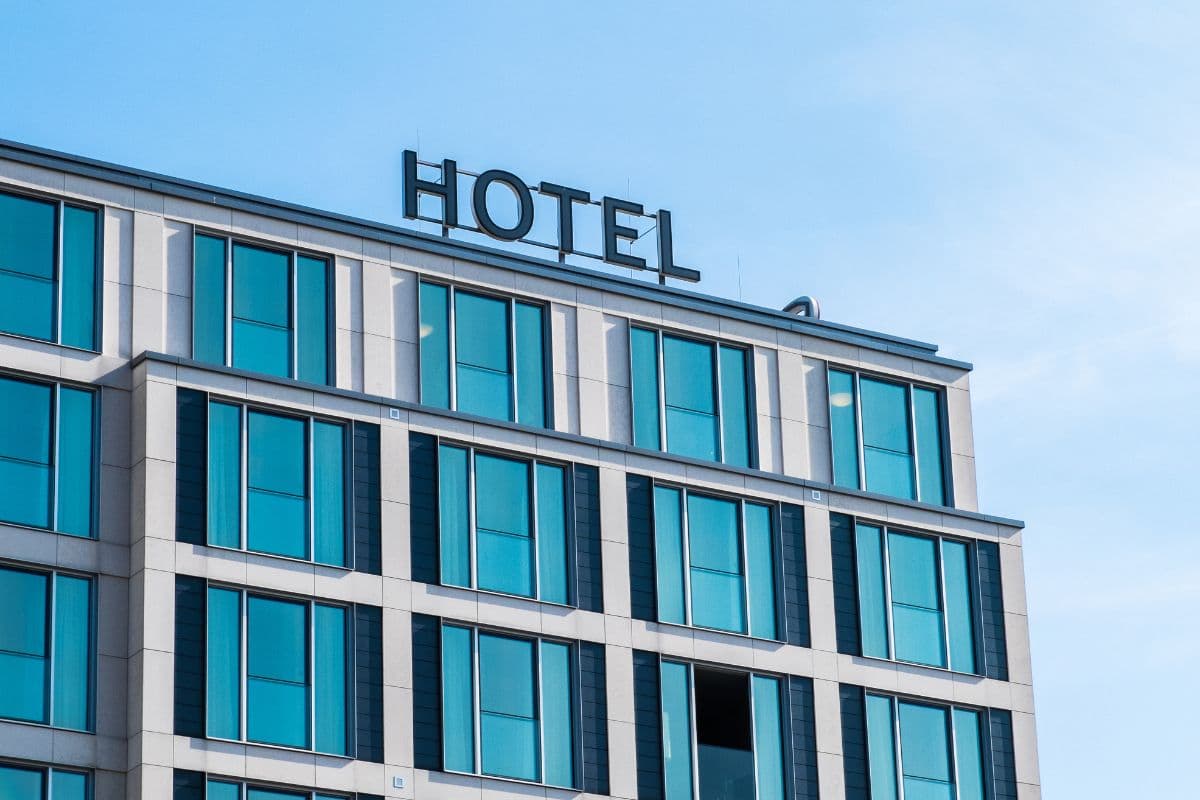 how to book a hotel without a credit card canada